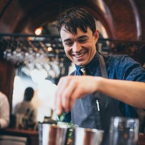 Meet your Posher, Max